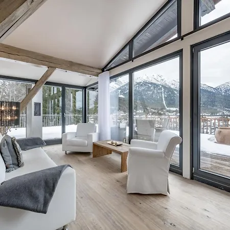 & Laerchenhof 4* Seefeld w Tirolu