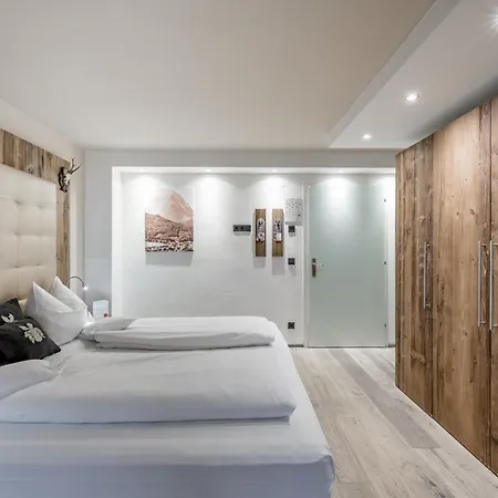 & Laerchenhof Otel 4*