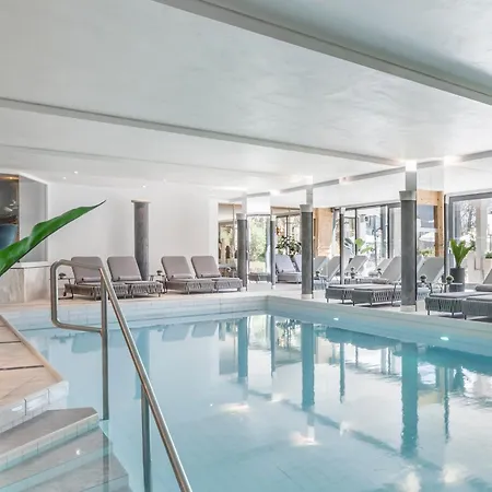 & Laerchenhof Hotel Seefeld w Tirolu