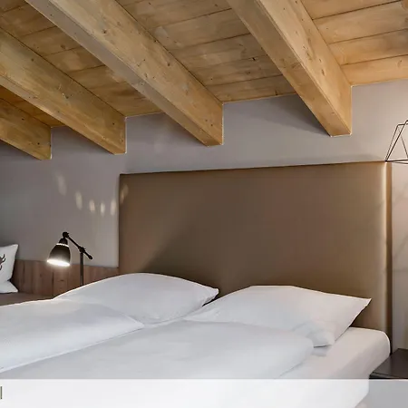 & Laerchenhof Otel 4*