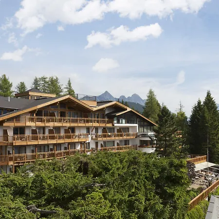 & Laerchenhof 4* Seefeld w Tirolu