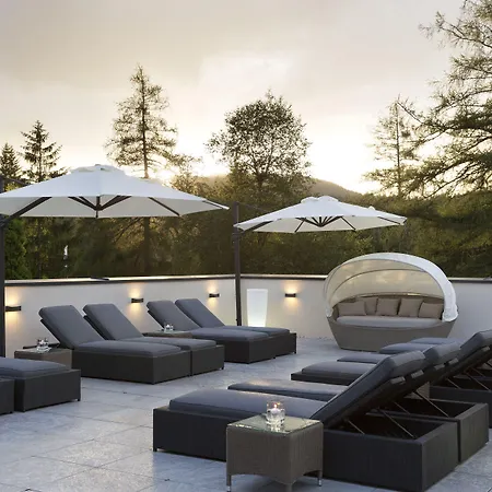 Hotel & Laerchenhof Seefeld w Tirolu