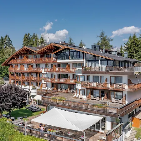 Hotel & Laerchenhof Seefeld in Tirol
