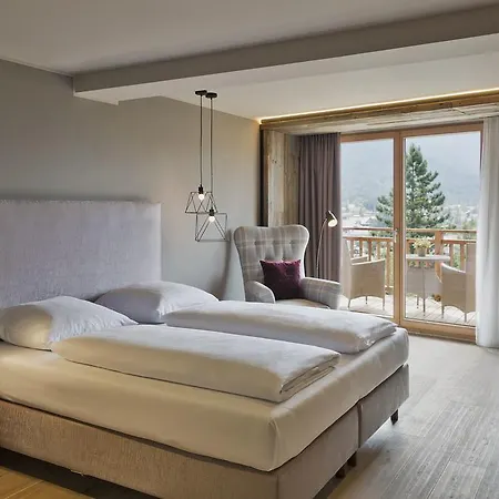 & Laerchenhof Seefeld w Tirolu