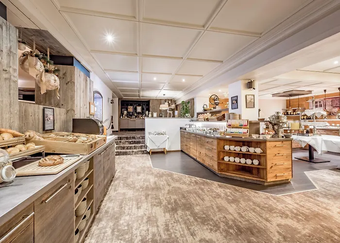 ホテル & Laerchenhof 4*