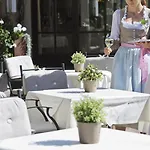 & Laerchenhof Hotell