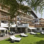 Hotell & Laerchenhof Seefeld in Tirol