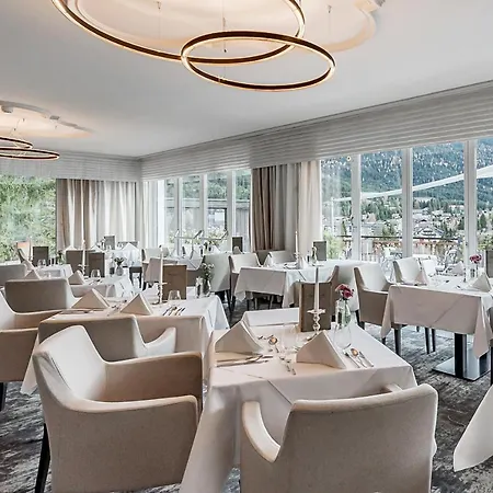 Hotell & Laerchenhof 4*