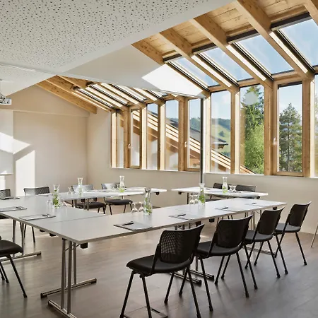Hotell & Laerchenhof Seefeld in Tirol
