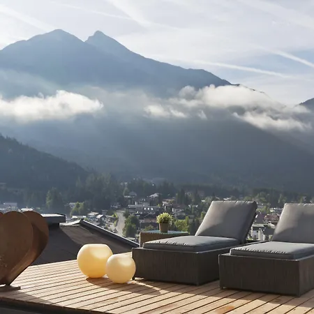 & Laerchenhof 4*