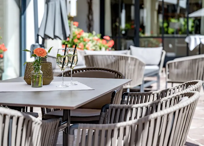 & Laerchenhof 4* Seefeld w Tirolu